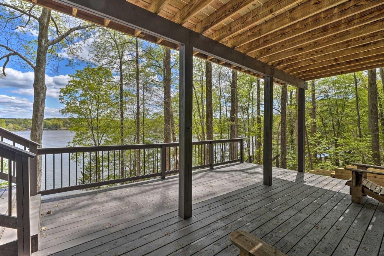 Waterfront Cottage With Boat Dock And 3 Decks! Bracey Exterior foto